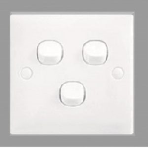 X5 1 Way 3 Gang 10A Switch
