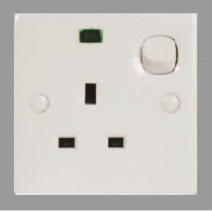 X5 13A Ne So W/ Surge Arrester